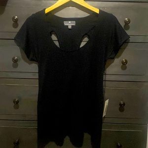 NWT Koral Tranquility Tee Activewear Black Size Small